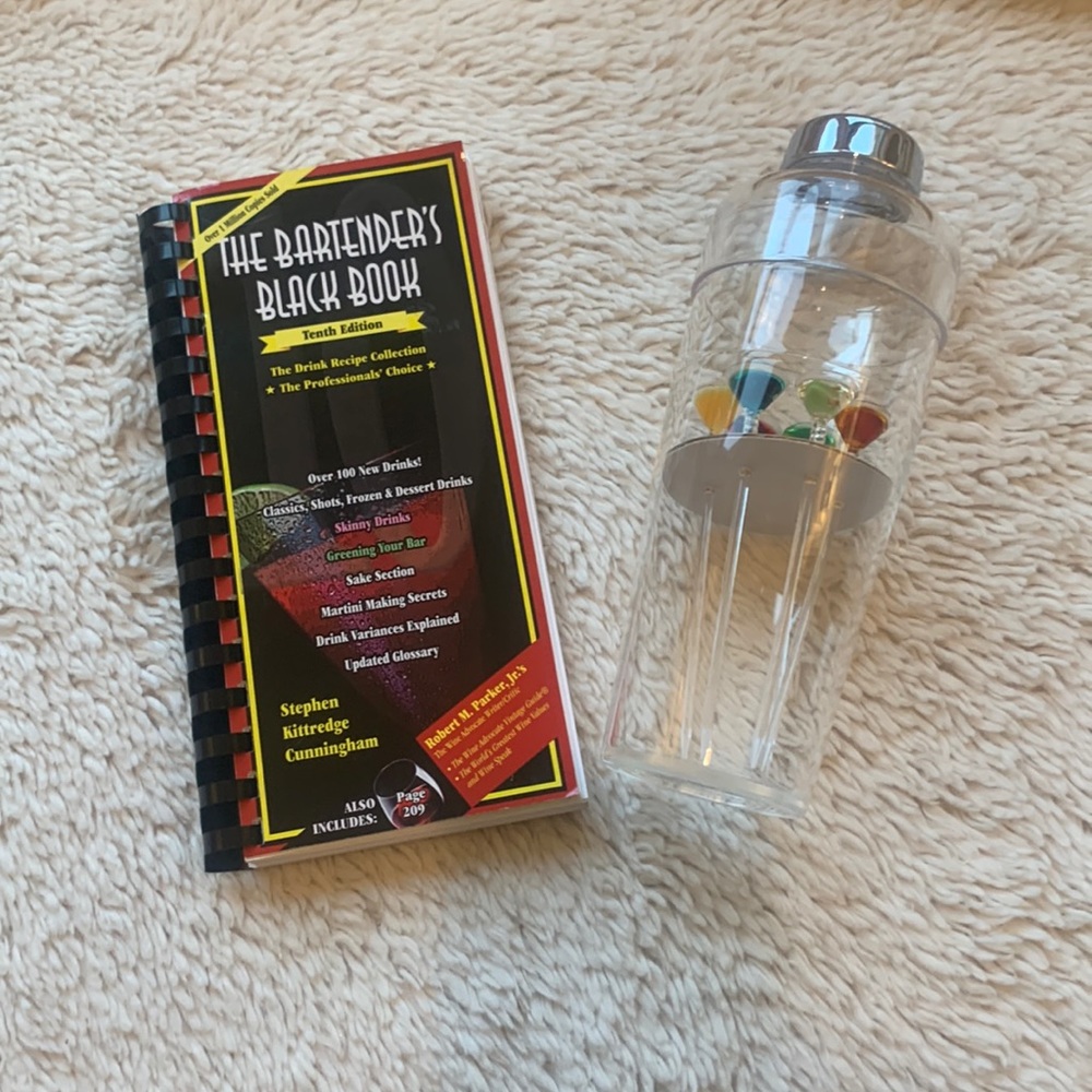 Bartender recipe book and shaker